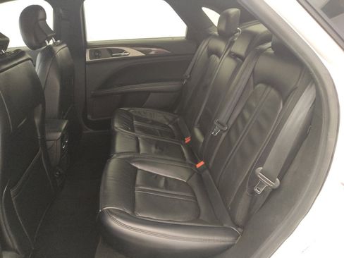 Used 2019 Lincoln MKZ Reserve w/ Reserve Plus Package AWD/4WD image 18