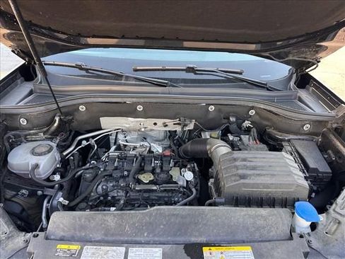 Used 2024 Volkswagen Atlas SE image 34