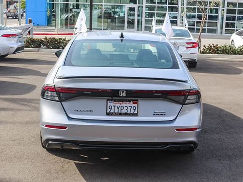 Used 2025 Honda Accord Sport image 6