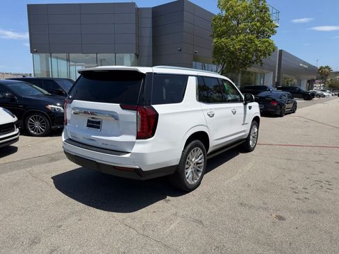 Used 2023 GMC Yukon Denali RWD image 5