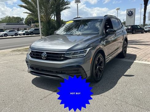 Certified 2024 Volkswagen Tiguan SE R-Line FWD image 3