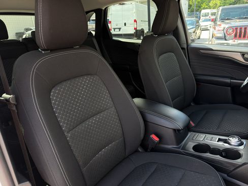 Used 2025 Ford Escape Active FWD image 23