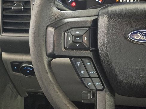 Used 2017 Ford F250 XL w/ Power Equipment Group image 28
