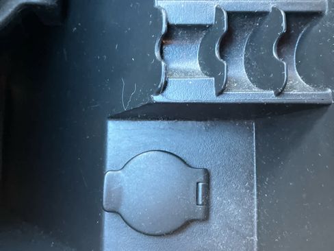 Used 2019 Nissan Frontier SV image 26