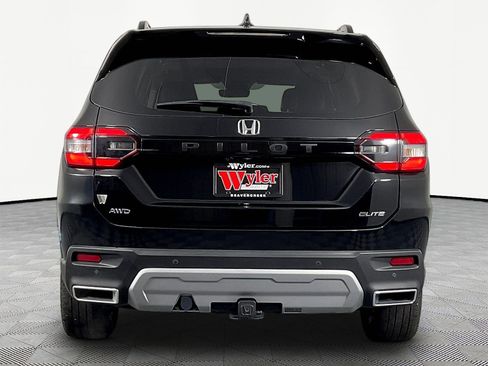 Used 2023 Honda Pilot Elite image 5
