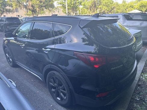 Used 2018 Hyundai Santa Fe Sport w/ Cargo Package FWD image 5