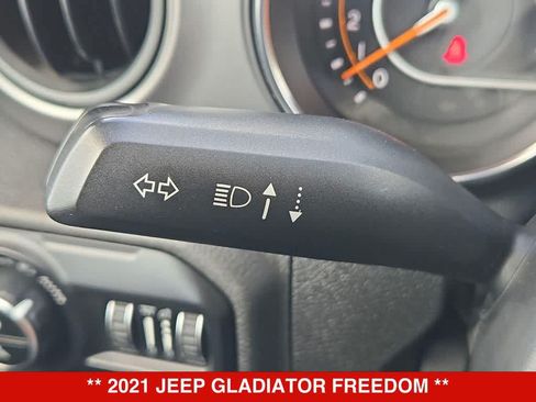 Used 2021 Jeep Gladiator Sport AWD/4WD image 25