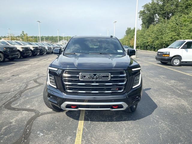 Used 2025 GMC Yukon AT4 w/ AT4 Premium Plus Package AWD/4WD image 32