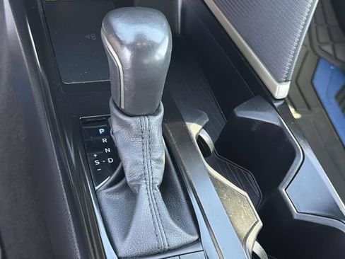 Used 2025 Toyota Camry SE FWD image 24