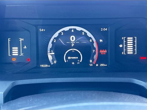 Used 2024 Toyota Tacoma SR5 w/ SR5 Upgrade Package image 36