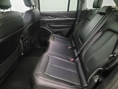 Used 2022 Jeep Grand Cherokee Limited 4xe w/ Luxury Tech Group II image 18