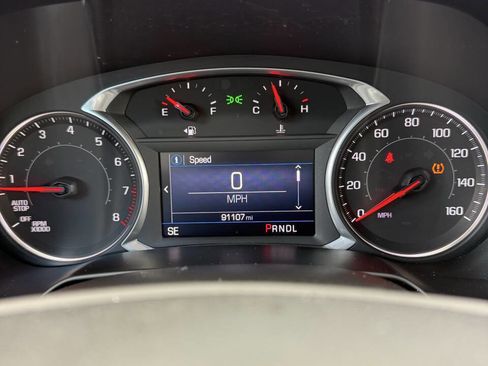 Used 2019 Chevrolet Blazer LT FWD image 13