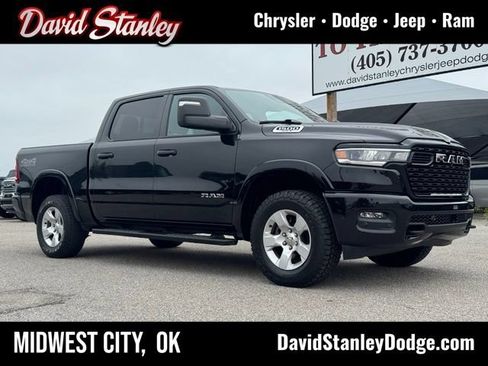 Used 2025 RAM 1500 Big Horn AWD/4WD image 1