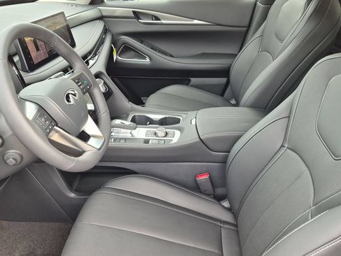 New 2027 INFINITI QX60 Luxe w/ Family Package AWD/4WD image 12