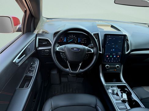 Used 2022 Ford Edge ST-Line w/ Class II Trailer Tow Package AWD/4WD image 7