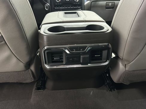 Used 2019 GMC Sierra 1500 SLT w/ SLT Premium Plus Package AWD/4WD image 21