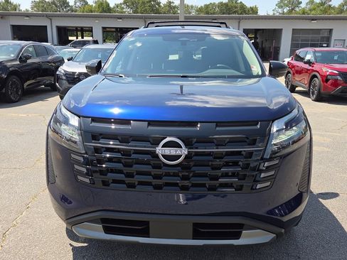 New 2026 Nissan Pathfinder SL FWD image 16