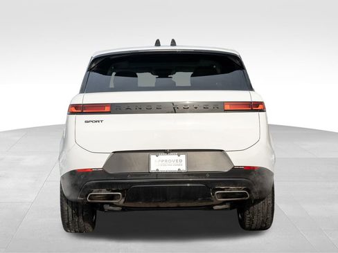 Used 2024 Land Rover Range Rover Sport SE image 5