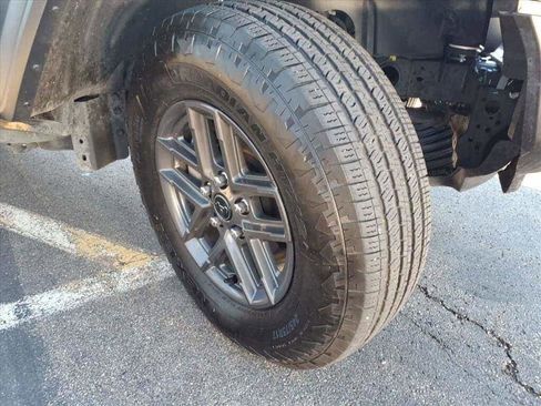 Used 2024 Jeep Wrangler Sport S image 25