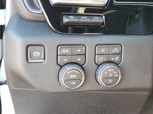 New 2026 Chevrolet Silverado 2500 High Country w/ Technology Package image 19