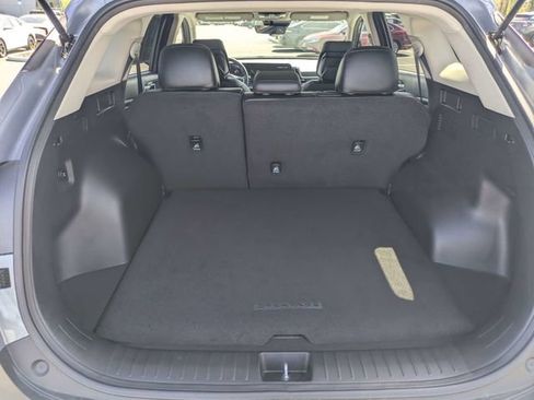 Used 2025 Kia Sportage EX image 12