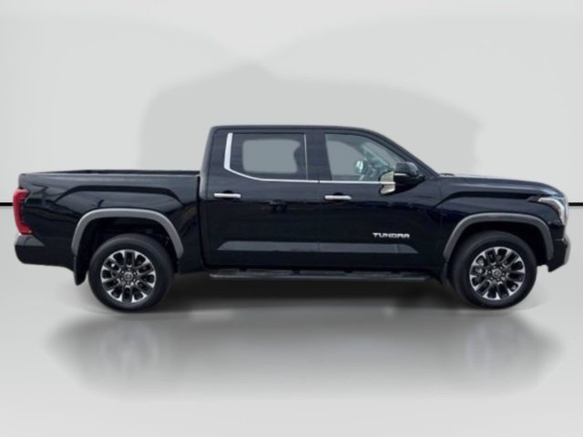 Used 2022 Toyota Tundra Limited AWD/4WD image 6