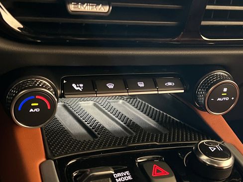 New 2025 Lotus Emira image 18