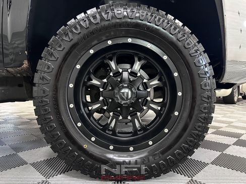 Used 2008 Chevrolet Silverado 2500 LT w/ Suspension Package, Off-Road AWD/4WD image 16