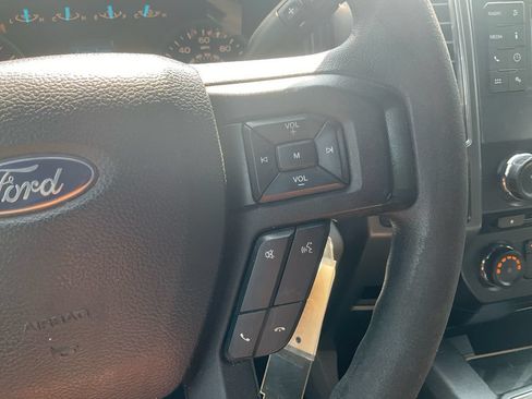 Used 2018 Ford F150 XLT AWD/4WD image 22