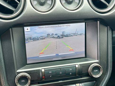 Used 2017 Ford Mustang Shelby GT350 w/ Electronics Package RWD image 14