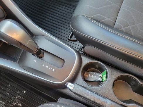 Used 2019 Chevrolet Trax LT w/ LT Convenience Package image 20