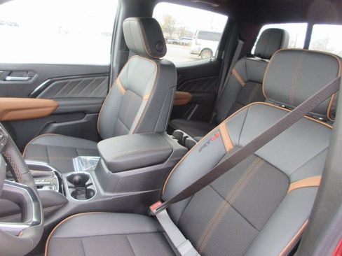 New 2026 GMC Canyon AT4 image 13