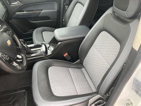 Used 2022 Chevrolet Colorado Z71 image 19