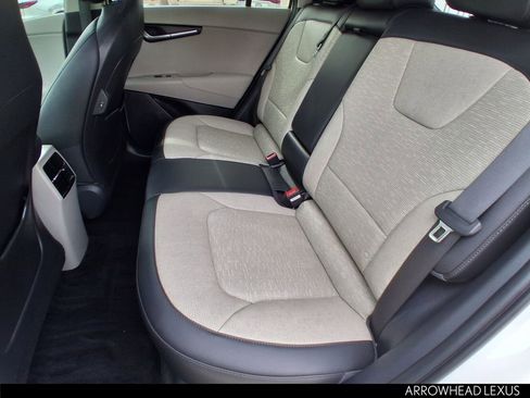 Used 2024 Kia Niro Wave w/ Wave Preserve Package image 24