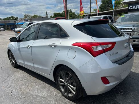 Used 2016 Hyundai Elantra GT w/ Option Group 03 FWD image 7