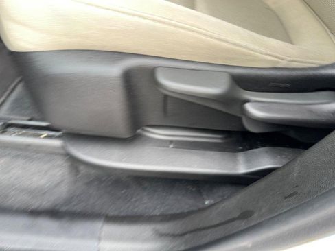 Certified 2023 Chevrolet Traverse LS w/ Midnight/Sport Edition image 17