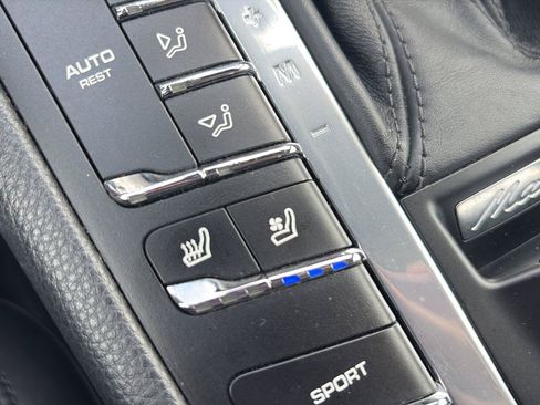 Used 2018 Porsche Macan S AWD/4WD image 36