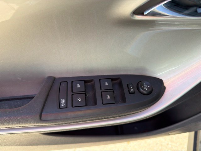 Used 2013 Chevrolet Volt Premium w/ Premium Trim Package FWD image 14