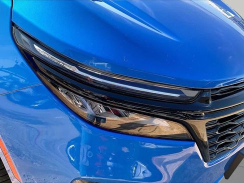 Used 2024 Chevrolet Equinox RS FWD image 26