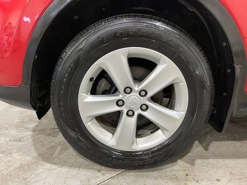 Used 2014 Toyota RAV4 XLE image 14
