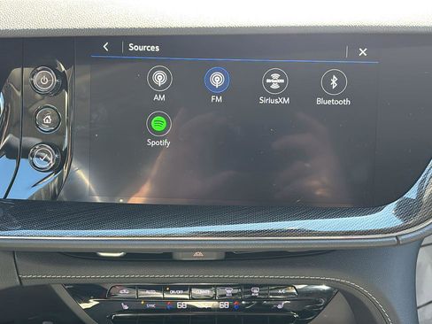 Certified 2023 Buick Envision Essence image 31