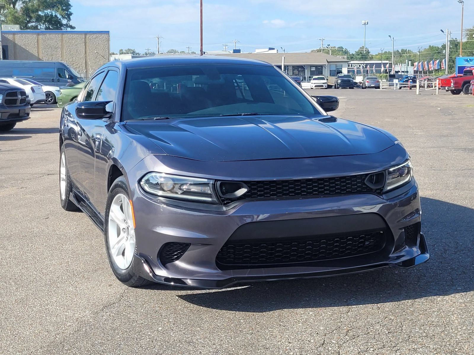 Used 2022 Dodge Charger SXT RWD image 23