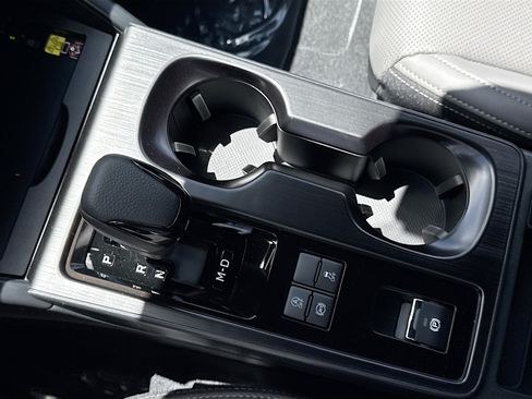 New 2026 Subaru Outback Limited AWD/4WD image 29