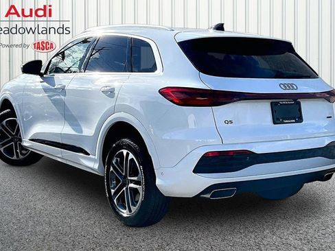 Used 2025 Audi Q5 Premium w/ Convenience Package AWD/4WD image 4