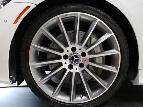 Used 2023 Mercedes-Benz E 450 Coupe image 31