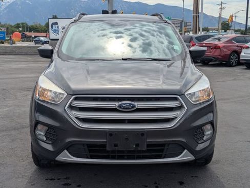 Used 2018 Ford Escape SE AWD/4WD image 9
