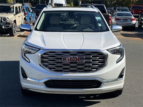 Used 2020 GMC Terrain Denali w/ Denali Premium Package image 16