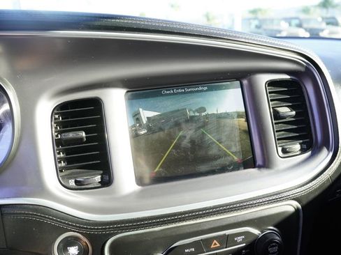 Used 2019 Dodge Charger R/T w/ Plus Group image 15