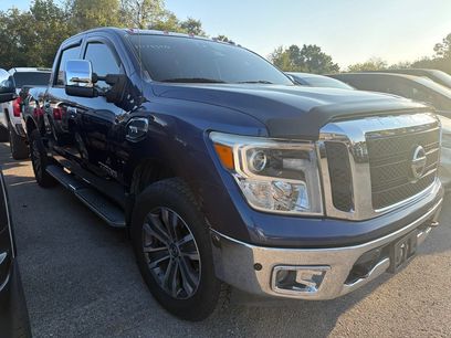 Used 2017 Nissan Titan SL w/ SL Towing Convenience Package