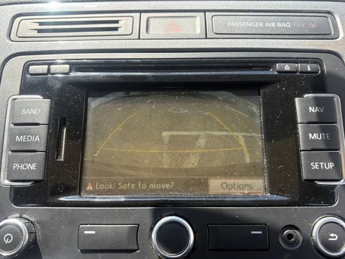 Used 2014 Volkswagen Tiguan SEL FWD image 21